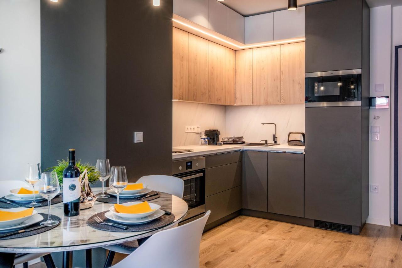 Myflat Coral Beach Apartment Шиофок Экстерьер фото