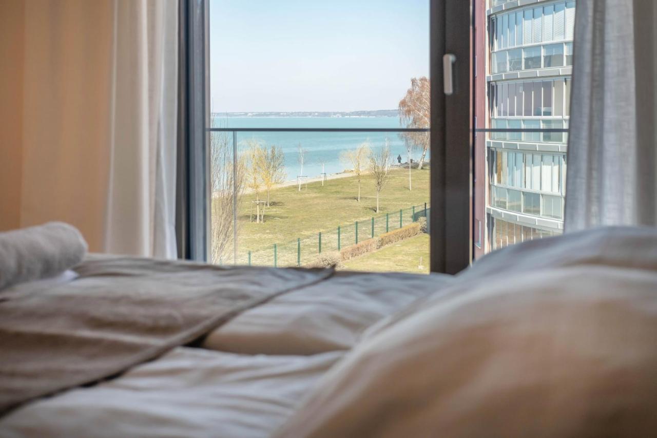 Myflat Coral Beach Apartment Шиофок Экстерьер фото